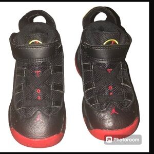Jordan 6 Rings Toddler Shoes Black-University Red-White-Yellow Strike Size 5 EUC